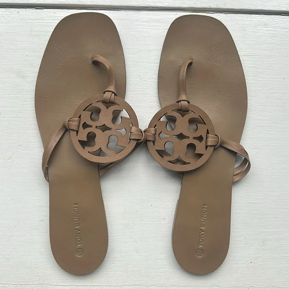 VGUC Tory Burch Tan Miller Logo Thong Sandals Size 11
